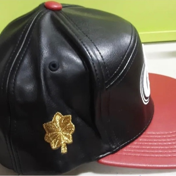 Men Black/Red Via Capo Hat New With Tags - Picture 2 of 4